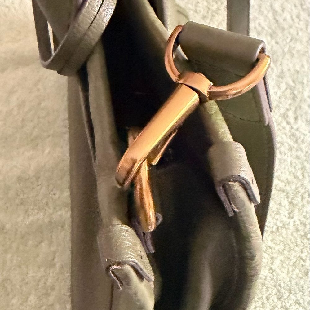 Fossil Olive Green Leather Satchel Crossbody Bag w/ Key Charm NEW - Picture 6 of 8